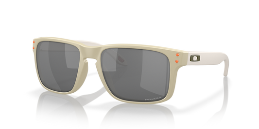 Oakley Holbrook