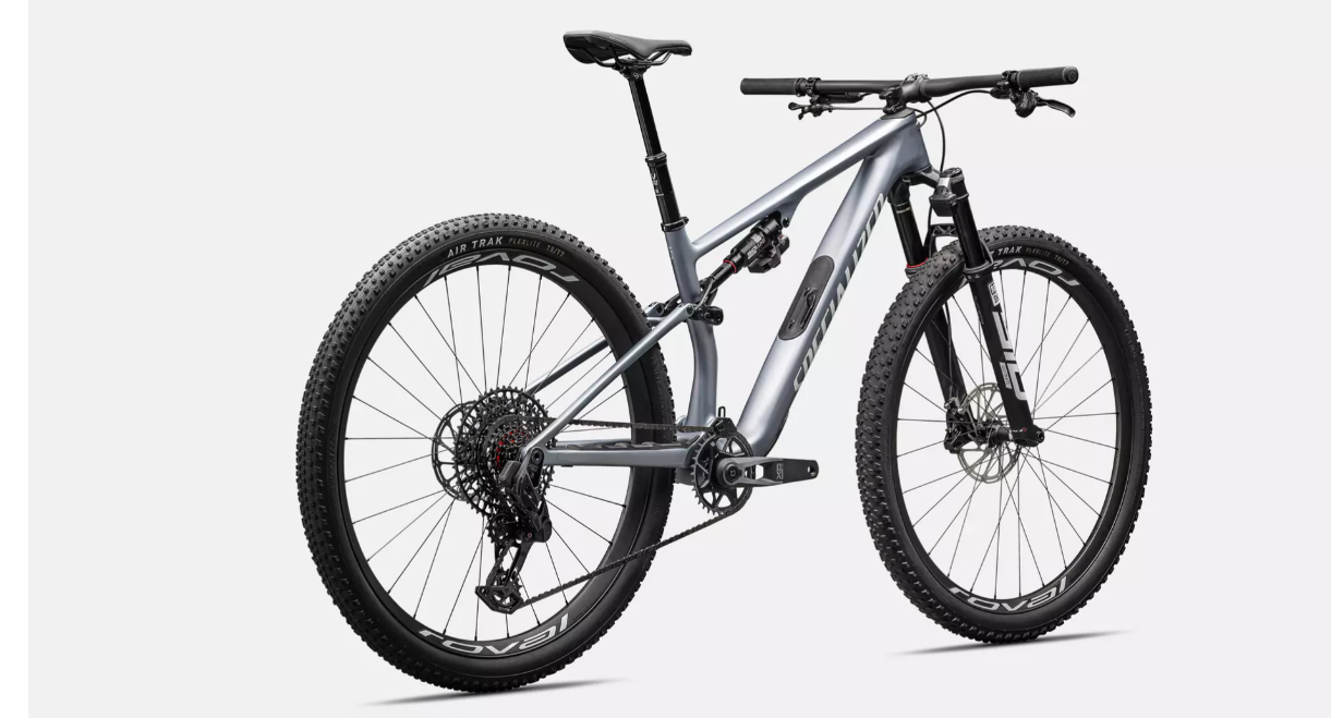 Epic 8 Pro SRAM X0 AXS, RockShox Ultimate Flight Attendant