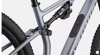Epic 8 Pro SRAM X0 AXS, RockShox Ultimate Flight Attendant